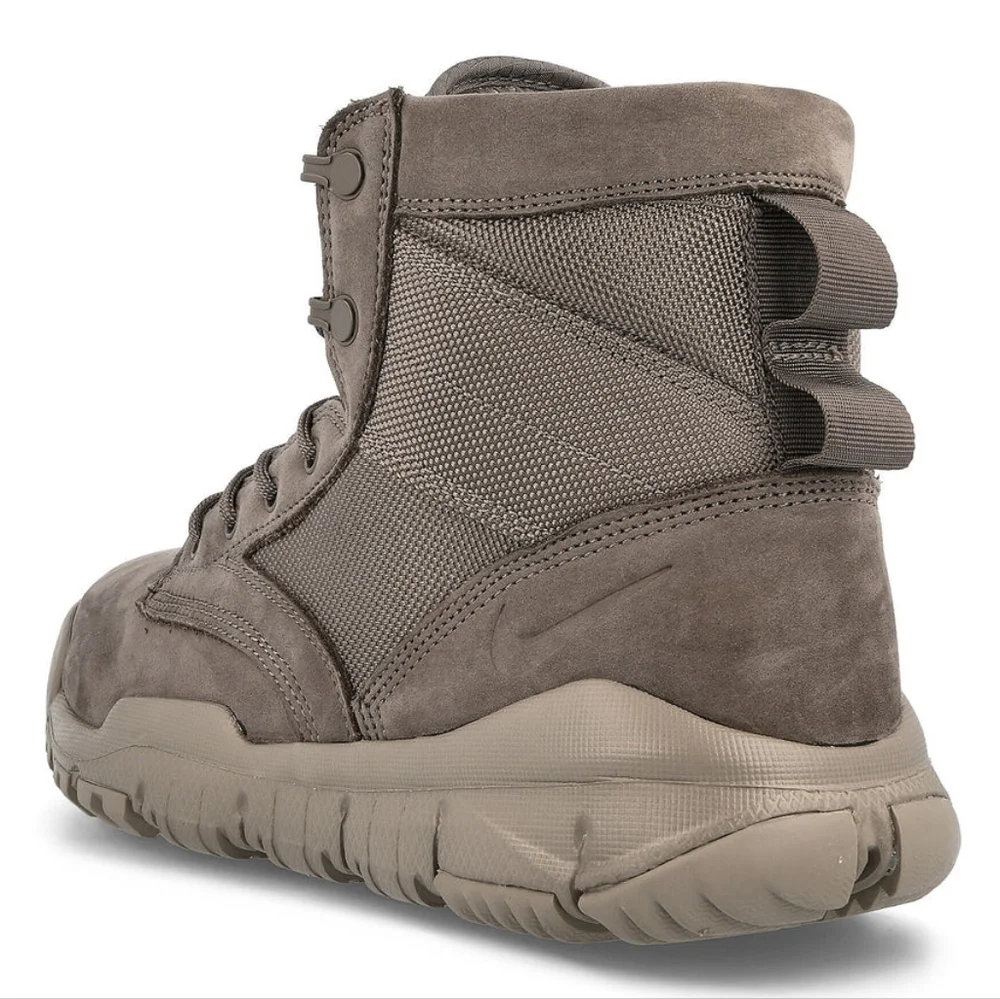 Nike Men's Taupe High-Top Boots